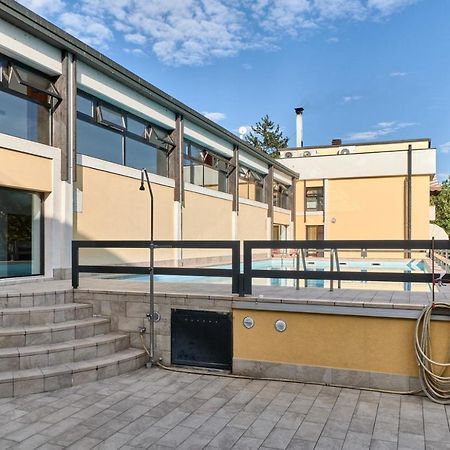 Lydie Apt. Exclusive Holigarda Desenzano del Garda Buitenkant foto
